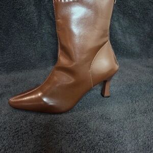 Zara Elegant Brown Heeled Boots